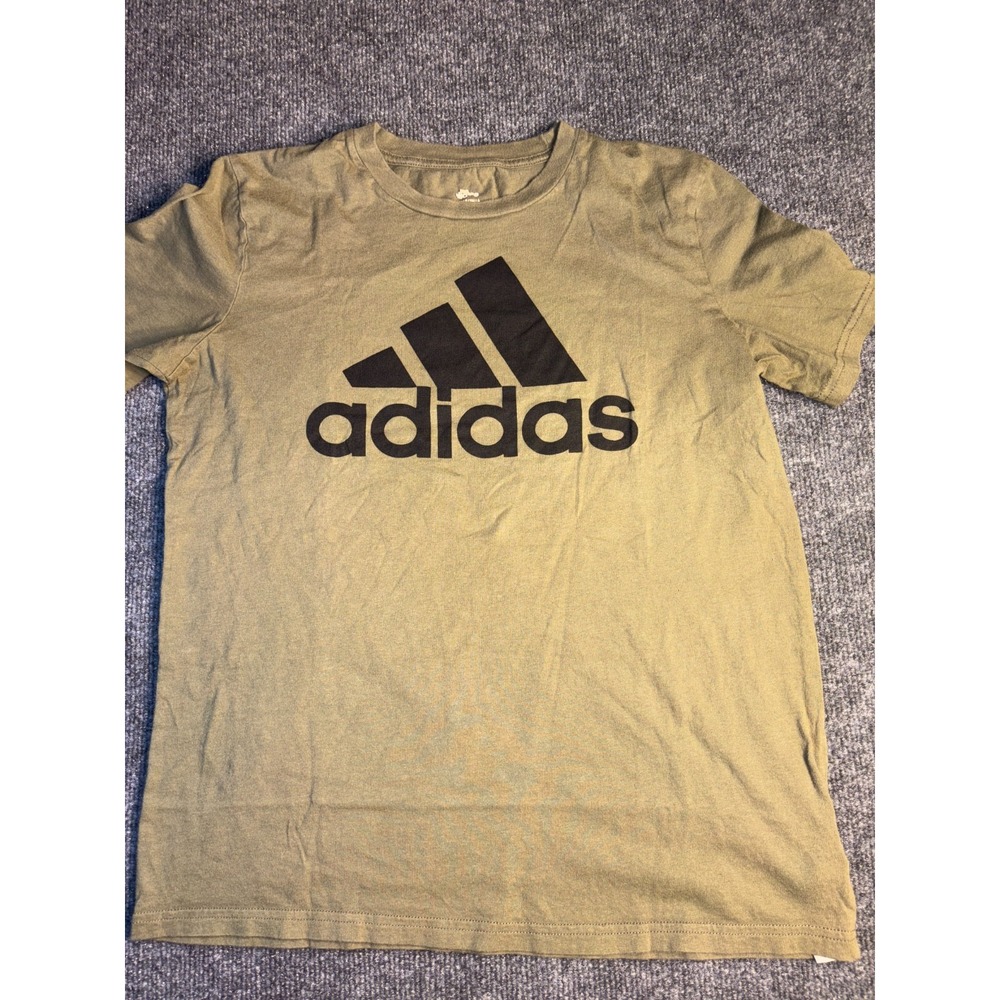 adidas T Shirt Boy Large Olive‎ Green Essential Spell Out Logo Short Sleeve